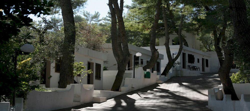 Hotel Baia Santa Barbara Rodi Garganico Exterior photo